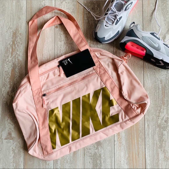NWT Nike gym duffel bag - Picture 2 of 6